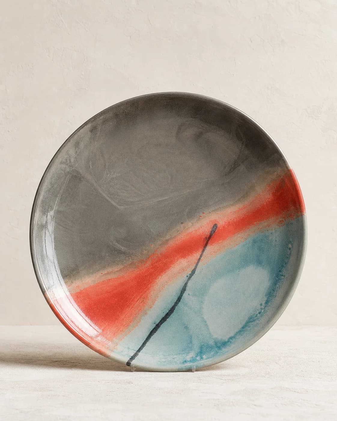 Horizon Art Plate — #6E7271