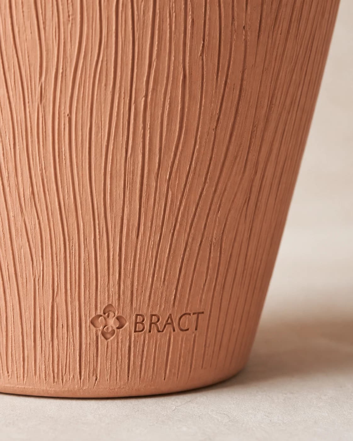 Woodgrain Handle Vase — BRACT engraved detail